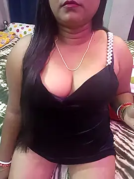 ella mariya online show from November 16, 2025, 1:49 pm