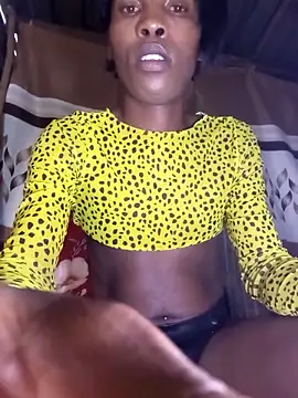 hoittytoittyxx online show from February 3, 2026, 3:06 pm