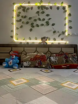 Ms stella online show from November 27, 2025, 2:23 am