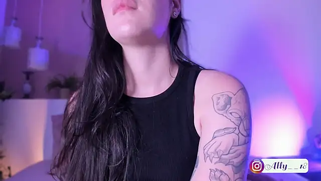 Snapshot of Ally_addams chatting on December 4, 2025, 3:16 am Ally addams online show from December 4, 2025, 3:16 am