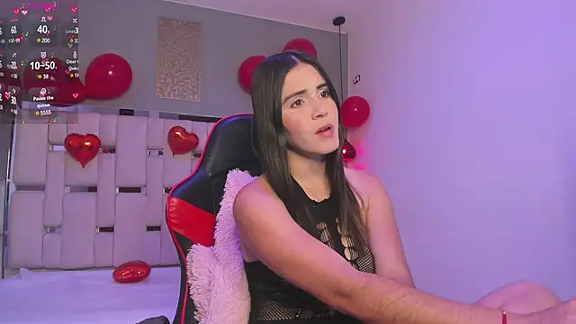 EvaSingh  online show from February 5, 2025, 12:17 pm