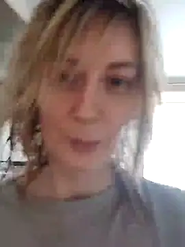 AvelinaLeoni online show from December 25, 2024, 5:48 am