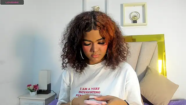 vahiolet fuentes online show from January 7, 2026, 3:00 am