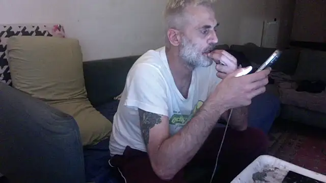 Snapshot of skossa777 chatting on October 8, 2025, 5:24 pm skossa777 online show from October 8, 2025, 5:24 pm