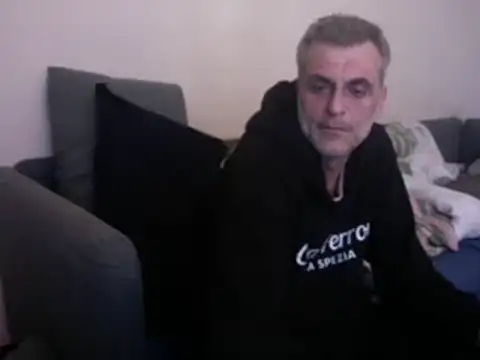 Snapshot of skossa777 chatting on February 15, 2025, 1:49 pm skossa777 online show from February 15, 2025, 1:49 pm