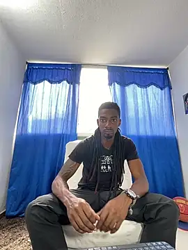 Snapshot of Malkon_Big chatting on October 1, 2025, 6:12 pm Malkon Big online show from October 1, 2025, 6:12 pm