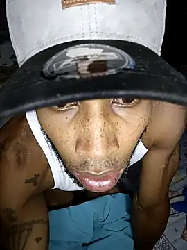 Sur1711 online show from April 15, 2026, 4:07 am