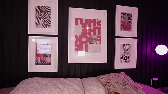 Sophia wilsonn  online show from February 26, 2026, 10:37 am