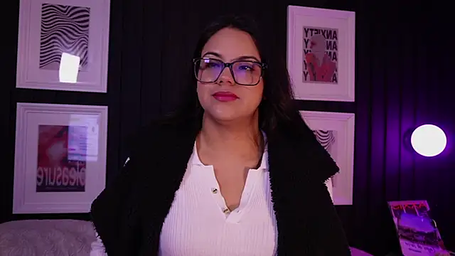 Sophia wilsonn  online show from March 12, 2026, 10:41 am