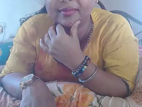 Snapshot of TASHa009 chatting on March 14, 2025, 10:39 am TASHa009 online show from March 14, 2025, 10:39 am