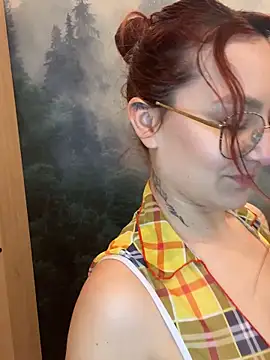 Snapshot of ladoucedu34 chatting on February 3, 2026, 2:55 pm ladoucedu34 online show from February 3, 2026, 2:55 pm