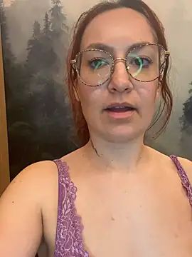 Snapshot of ladoucedu34 chatting on March 15, 2026, 4:25 pm ladoucedu34 online show from March 15, 2026, 4:25 pm