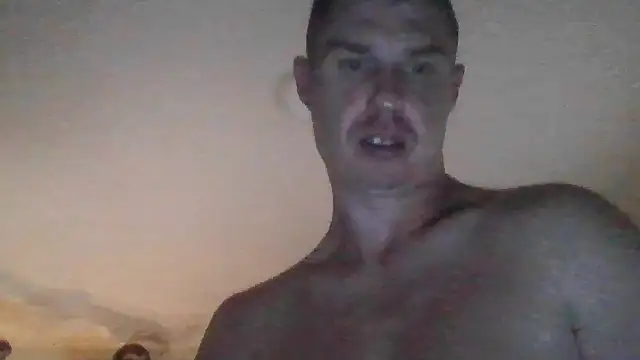 Snapshot of sexyCincycpl513 chatting on October 22, 2025, 8:47 am sexyCincycpl513 online show from October 22, 2025, 8:47 am