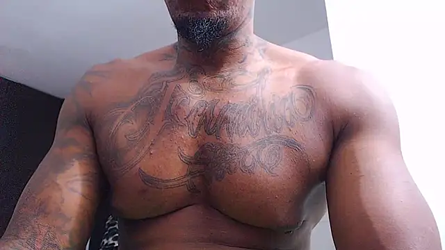 jhon tomson1 online show from November 19, 2025, 8:09 pm