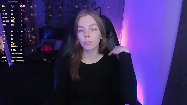 Snapshot of Tina_Tayllor chatting on February 28, 2025, 5:15 pm Tina Tayllor online show from February 28, 2025, 5:15 pm