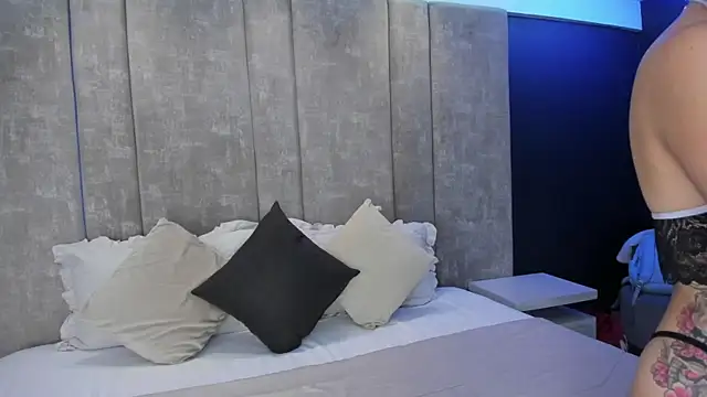 Snapshot of Susa1userma_ chatting on April 11, 2026, 8:29 am Susa1userma online show from April 11, 2026, 8:29 am