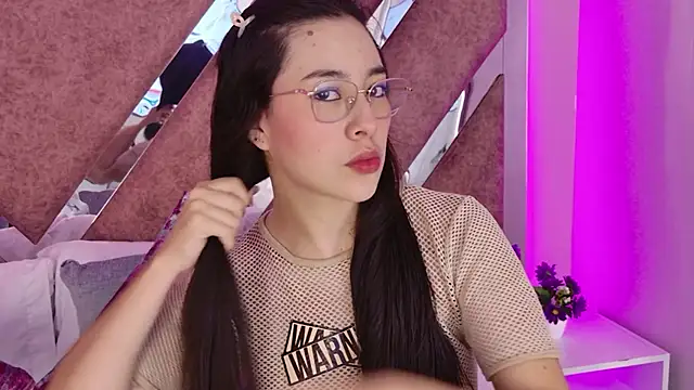 Snapshot of Susa1userma_ chatting on March 20, 2026, 11:22 am Susa1userma online show from March 20, 2026, 11:22 am