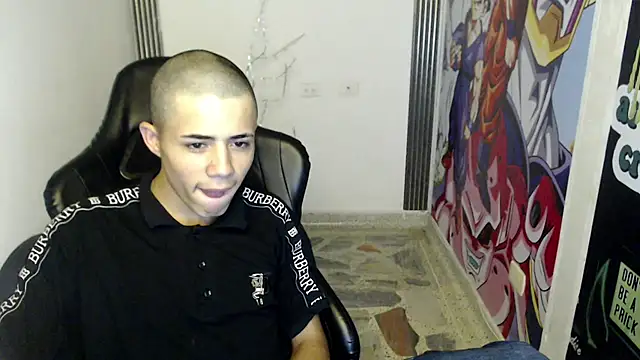 Snapshot of bby_santi chatting on January 24, 2025, 4:39 pm bby santi online show from January 24, 2025, 4:39 pm