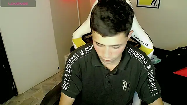 Snapshot of bby_santi chatting on September 26, 2025, 4:36 pm bby santi online show from September 26, 2025, 4:36 pm