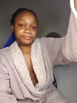 hot-tandy online show from November 18, 2025, 5:00 am