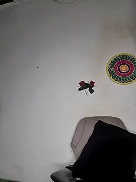 hot-tandy online show from February 13, 2026, 7:41 am