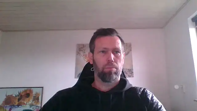 Snapshot of Gotta1 chatting on February 25, 2026, 2:06 pm Gotta1 online show from February 25, 2026, 2:06 pm