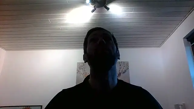 Snapshot of Gotta1 chatting on February 2, 2025, 7:52 am Gotta1 online show from February 2, 2025, 7:52 am