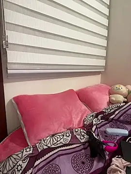 Snapshot of KittieCatty chatting on January 15, 2025, 4:25 am KittieCatty online show from January 15, 2025, 4:25 am