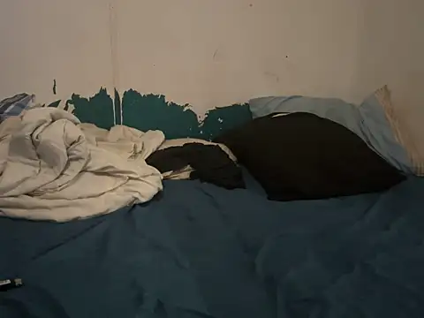 cloudy switch online show from November 30, 2025, 6:36 am