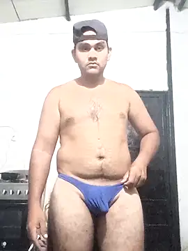 travieso2893 online show from February 14, 2026, 2:01 am