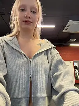 Milkyy wway online show from February 22, 2026, 5:54 am