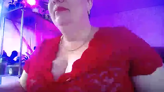  Sweet Woman online show from July 9, 2026, 12:04 pm