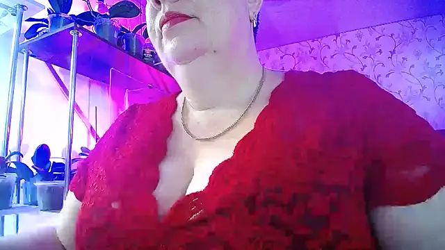  Sweet Woman online show from June 15, 2026, 4:56 am
