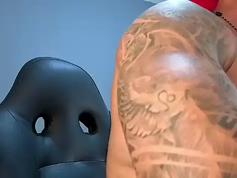 OwenMaximus814 online show from March 30, 2026, 6:42 pm