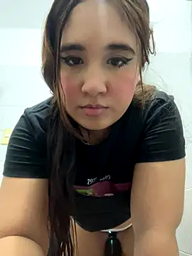 melyescobar online show from October 18, 2025, 3:30 am