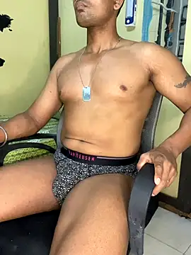 loveboyrp online show from October 31, 2025, 9:50 am