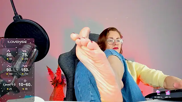 LadyIzabel online show from March 8, 2025, 5:59 am