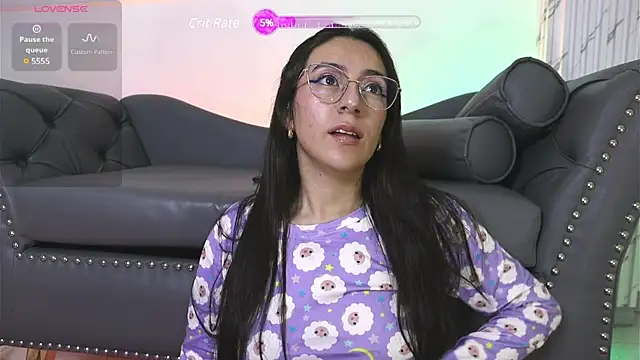 Sweet Sammy  online show from March 18, 2025, 3:56 am