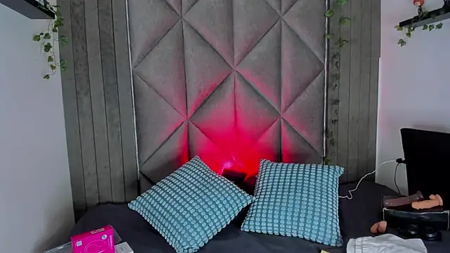 Snapshot of BriaConner_ chatting on March 17, 2026, 2:58 am BriaConner online show from March 17, 2026, 2:58 am