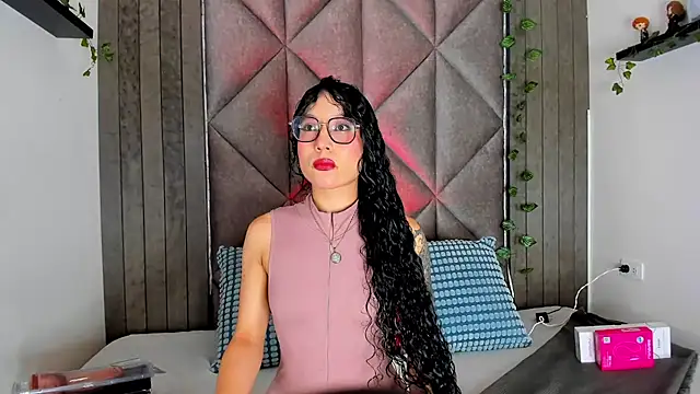 Snapshot of BriaConner_ chatting on March 30, 2026, 1:29 am BriaConner online show from March 30, 2026, 1:29 am