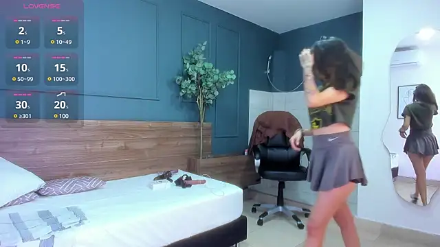 megan morgan01 online show from March 20, 2025, 11:38 am