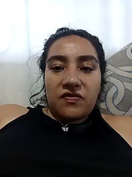 Hellen Alex online show from November 5, 2025, 3:04 pm