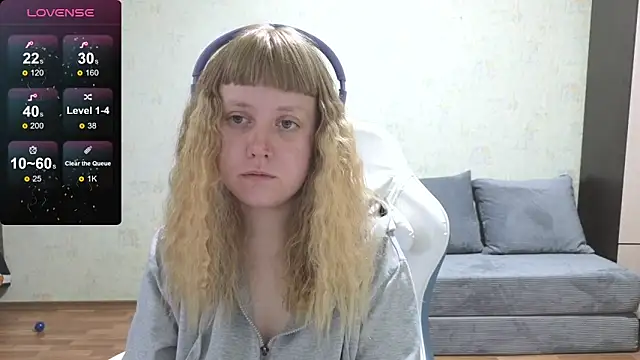 June shy0 online show from May 17, 2026, 6:57 am