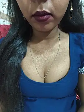 Snapshot of Sharmila-Singh chatting on May 18, 2026, 6:12 pm Sharmila-Singh online show from May 18, 2026, 6:12 pm