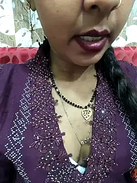 Snapshot of Sharmila-Singh chatting on May 7, 2026, 6:33 pm Sharmila-Singh online show from May 7, 2026, 6:33 pm