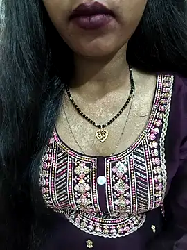 Snapshot of Sharmila-Singh chatting on May 31, 2026, 6:42 pm Sharmila-Singh online show from May 31, 2026, 6:42 pm