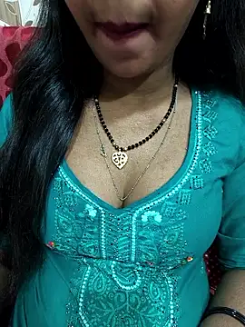 Snapshot of Sharmila-Singh chatting on May 8, 2026, 9:18 pm Sharmila-Singh online show from May 8, 2026, 9:18 pm