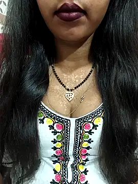Snapshot of Sharmila-Singh chatting on June 1, 2026, 6:57 am Sharmila-Singh online show from June 1, 2026, 6:57 am