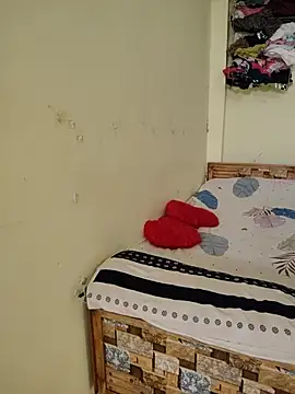 Meenakshi  online show from November 29, 2025, 4:12 am