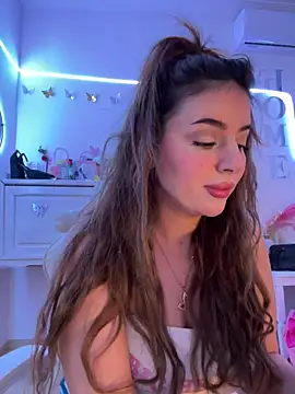 Snapshot of Hot_malak chatting on May 16, 2026, 8:41 pm Hot malak online show from May 16, 2026, 8:41 pm